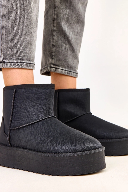 Melnas zemas sniega zābaciņas ar...