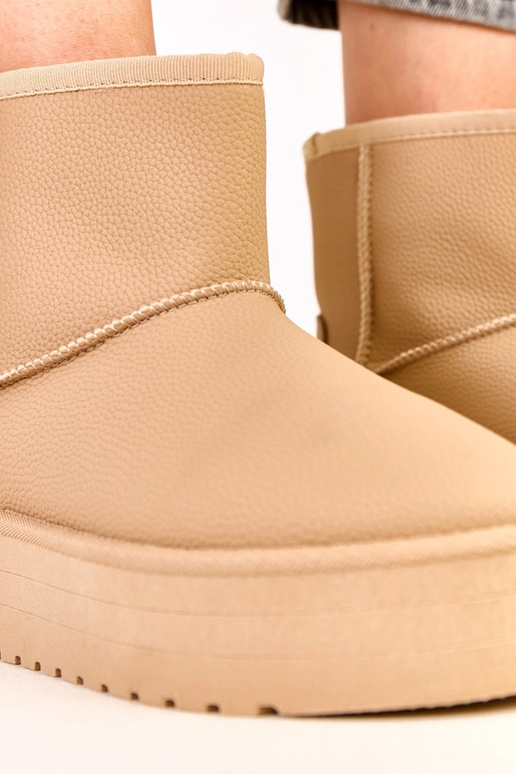 Brūnas zemas sniega zābaciņas ar...