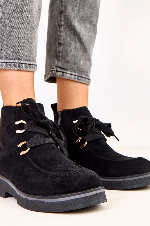 Melnas siltas zābaciņas ar...