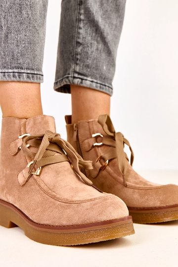 Smilšu krāsas siltas...