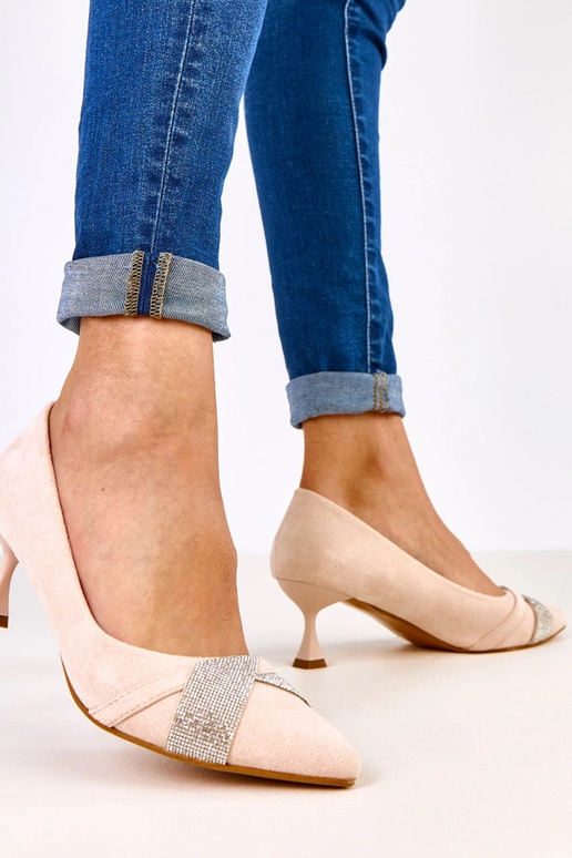 Smilšu krāsas augstpapēžu kurpes ar...