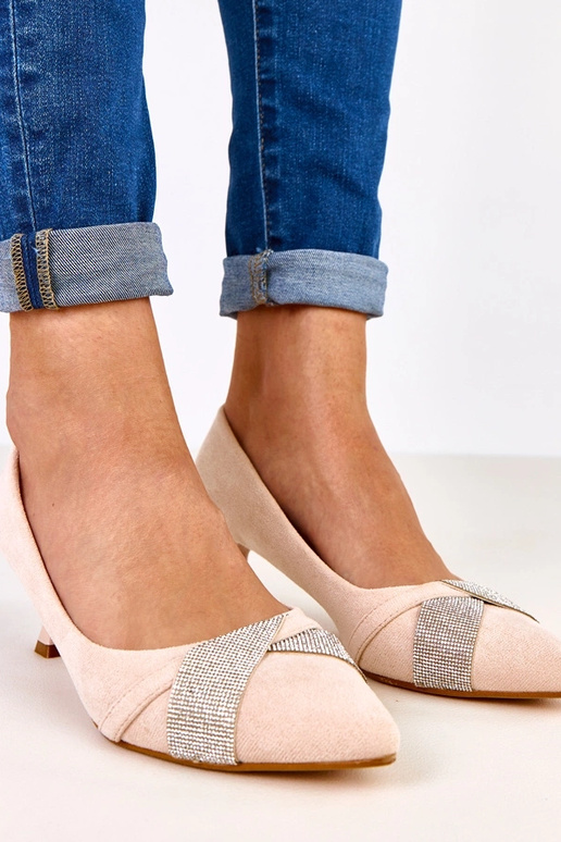 Smilšu krāsas augstpapēžu kurpes ar...