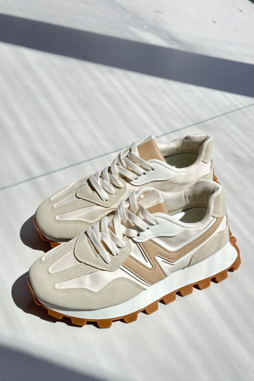 Sneakers modeļa apavi sporta apavi Sieviešu smilšu krāsas Kalelia 2