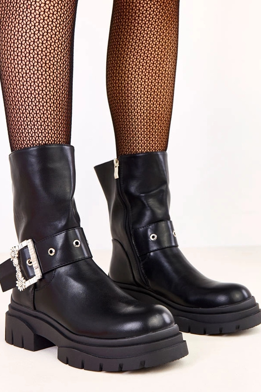 Melni zābaki, rotāti ar sprādzi un...