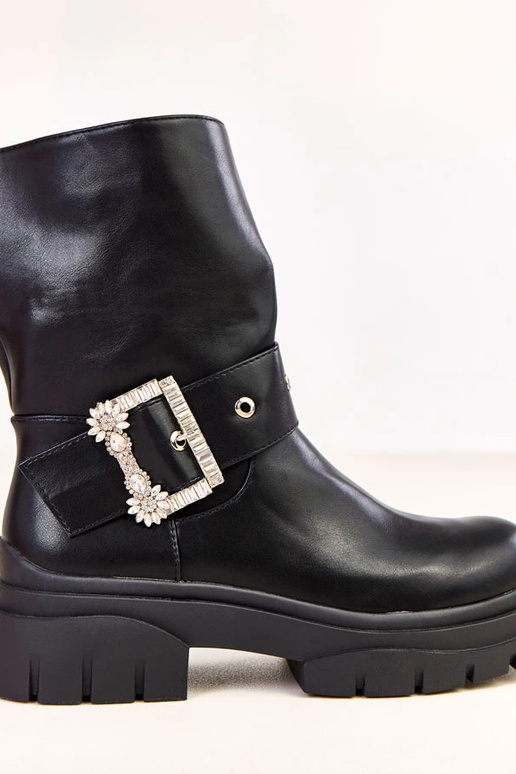 Melni zābaki, rotāti ar sprādzi un...