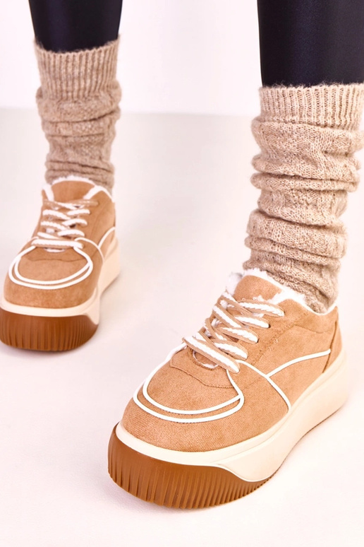 Brūni siltas sporta apavi uz...