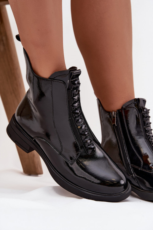 Sieviešu lakoti zābaciņi no mākslīgās ādas D&A MR52-108 melnā krāsā