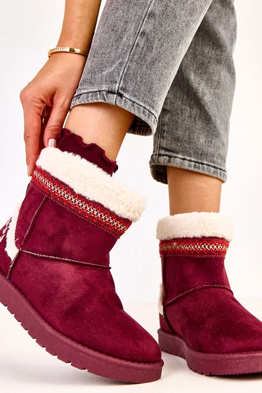 Bordo zemi sniega zābaki ar izšuvumu...