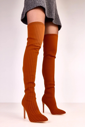 Brūni virs ceļa garuma... 2