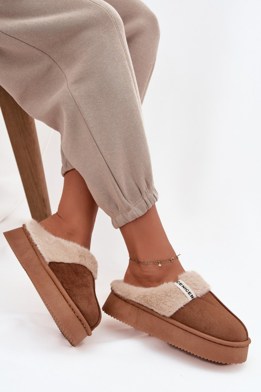 Sieviešu čības ar kažokādu, brūnā krāsā „Parisse"