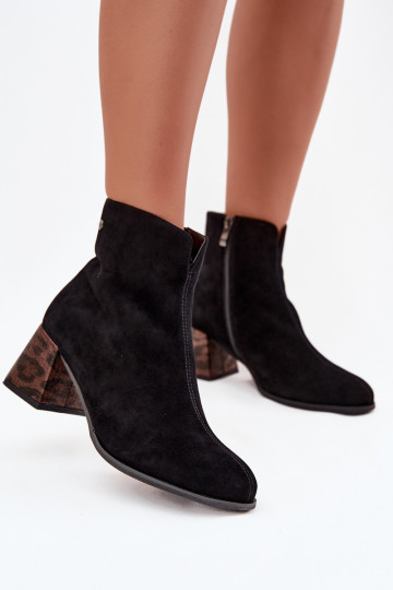 Āda zamšādas Sieviešu puszābaki Tā irciejka K7202-01 melnas krāsas 2