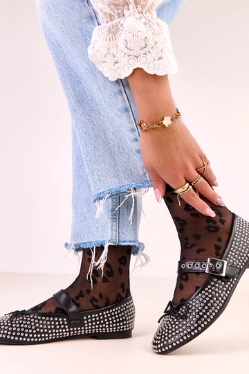 Melnu krāsu Mylie... 2