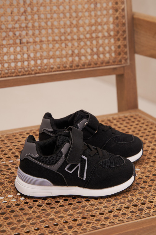 sporta apavi Sneakers modeļa apavi Bērnu apavi ar lipīgām aizdarēm melnas krāsas Galisse sporta apavi Sneakers modeļa apavi Bērnu apavi ar lipīgām aizdarēm melnas krāsas Galisse