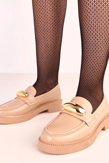 Smilšu krāsas mokasīni ar...