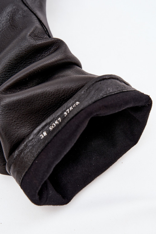 Sieviešu Āda garie zābaki Tā irciejka 05057-20 melnas krāsas Sieviešu Āda garie zābaki Tā irciejka 05057-20 melnas krāsas