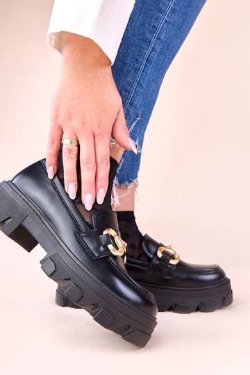 Melnas mokasīni ar zelta...