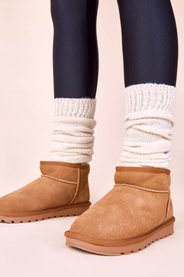 Brūni siltie sniega zābaki...