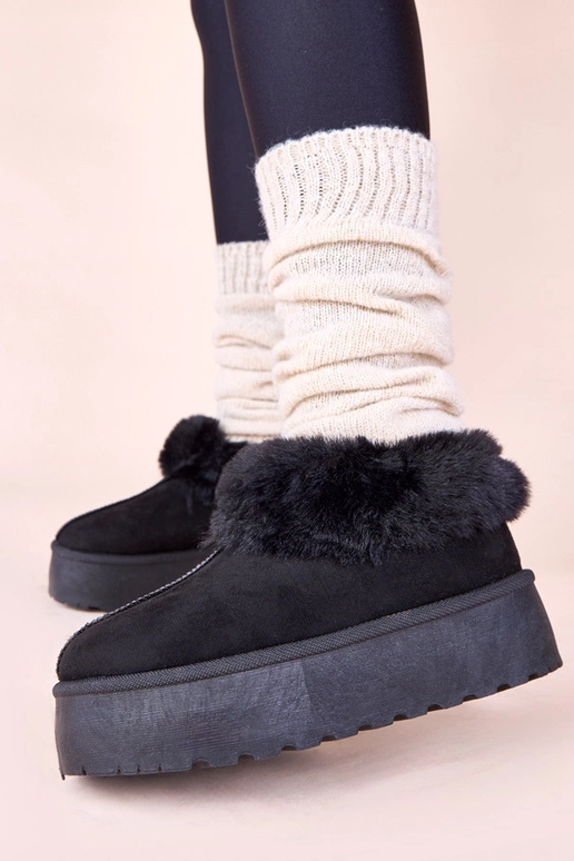 Melnas sniega zābaki ar kažokādu Deesi