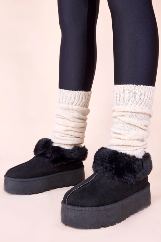 Melnas sniega zābaki ar kažokādu Deesi