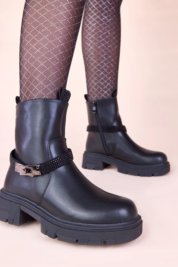 Melnas platformas zābaki ar... 2