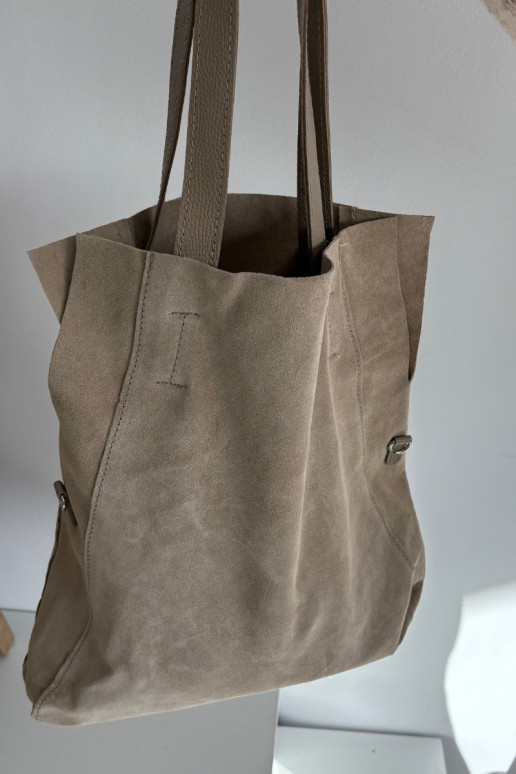 zamšādasoIna Soma Pircējs Gaišibēšs Miraya