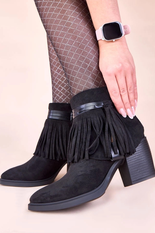 Melni zābaki uz papēža ar pušķiem Mulan