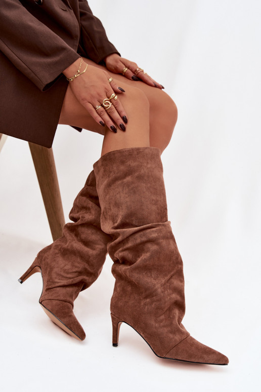 Saburzīts garie zābaki ar papēdiEko zamšādau siltināti smilšu krāsas Tā irvella