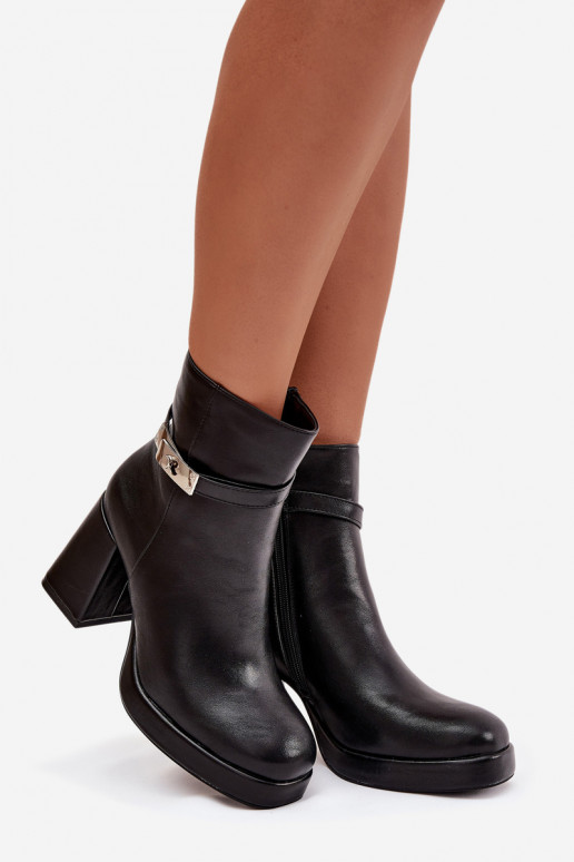 siltināti Sieviešu puszābaki ar dekorētiem papēžiem melnas krāsas Giordina