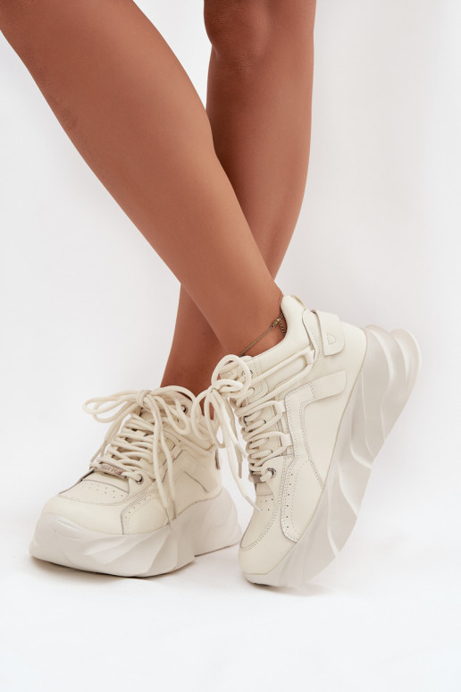 Sieviešu sporta apavi no dabiskās ādas GOE SS2N4037 baltā krāsā