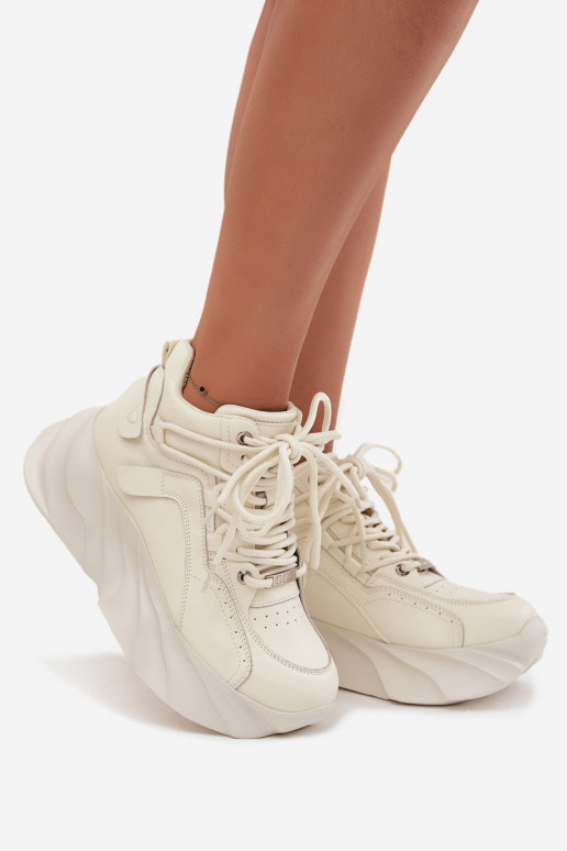 Sieviešu sporta apavi no dabiskās ādas GOE SS2N4037 baltā krāsā