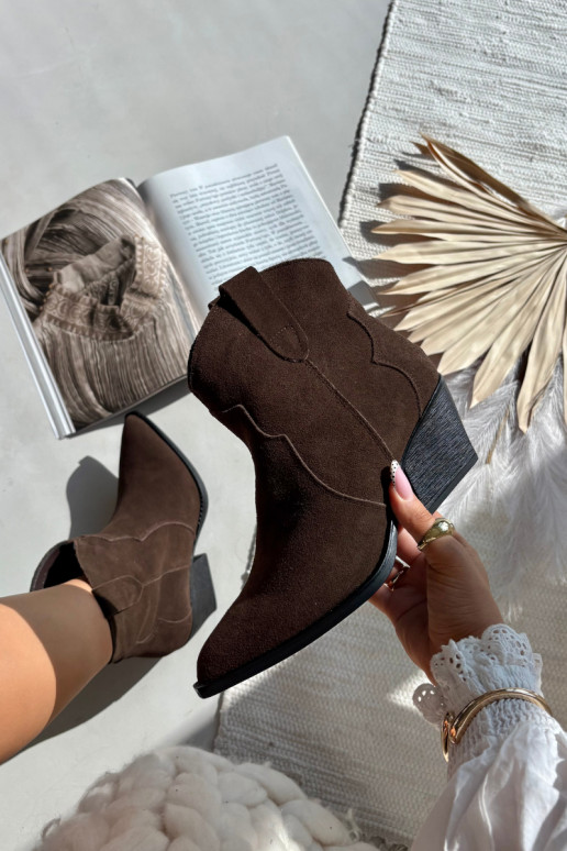 Ievilktie cowboy stila sieviešu zābaciņi no dabīgā zamša Beretta šokolādes krāsā