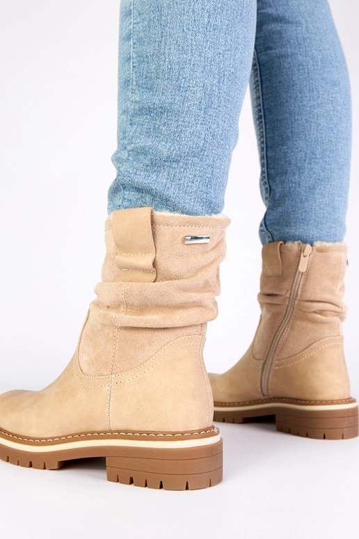 Smilškrāsas silti zābaciņi ar krokotu...