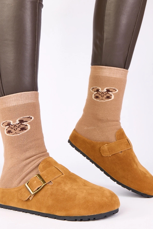 Brūni zābaki ar dekoratīvu sprādzi...