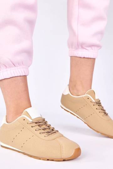 Smilšu krāsas sporta apavi... 2