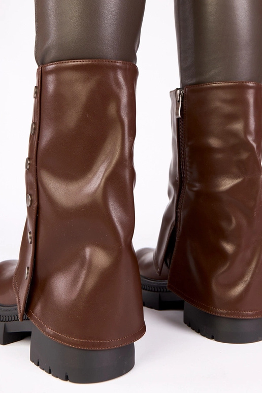 Šokolādes krāsas zābaki ar atlocītu...