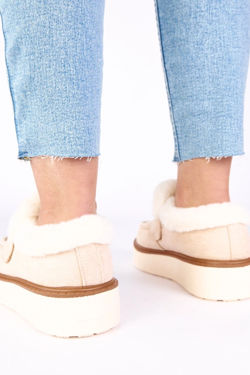 Gaiši smilškrāsas mokasīni, siltināti...