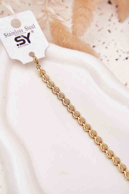 Aproce izgatavots no nerūsējošā tērauda Zelta krāsas