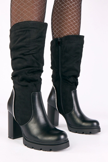 Melni zābaki uz papēža ar...