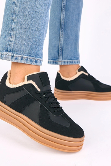 Melnas sporta apavi ar... 2