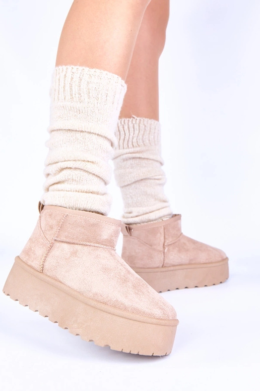 Smilšu sniega kurpes uz platformas ar...