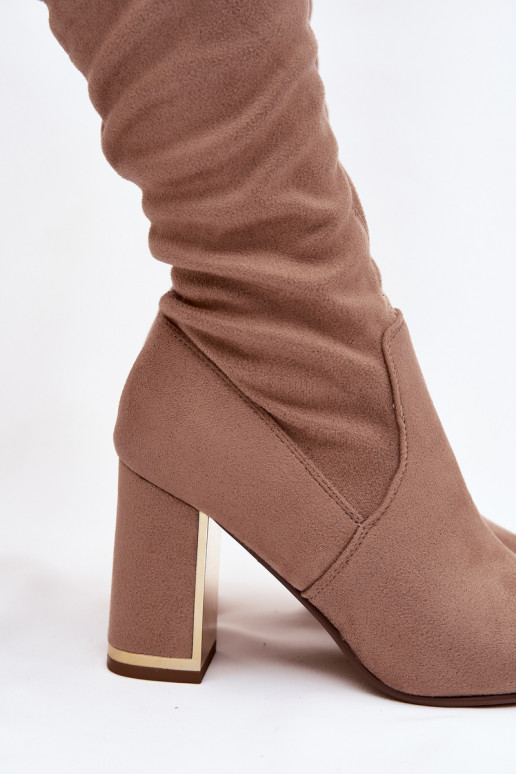 sieviešu garie zābaki Eko zamšādaoIne Par ceļgalu ar papēdi smilšu krāsas Thamine