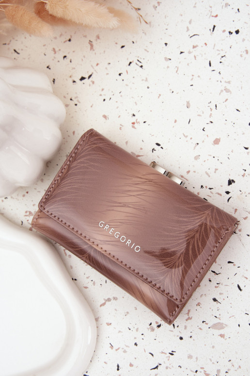 Lakots Tā irciņšDrobinkami ziloņkaula krāsas Cermina