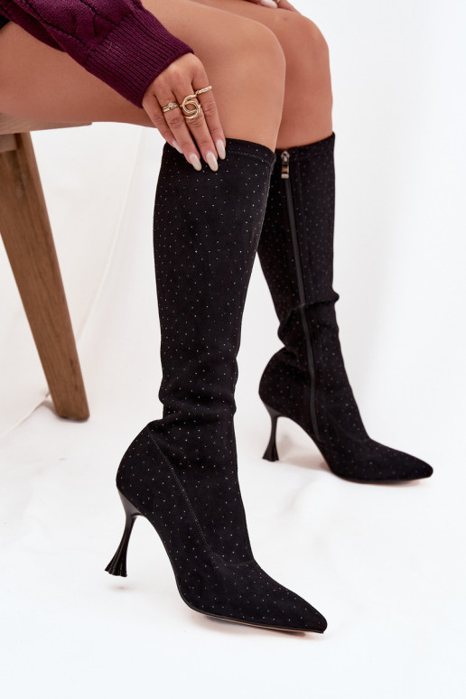 Sieviešu gari zābaki ar plāniem papēžiem un dekoru, D&A JC52-883, melnā krāsā