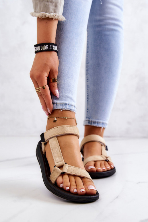 Sieviešu zamšādas Sportiska stila sandales smilšu krāsas Harris