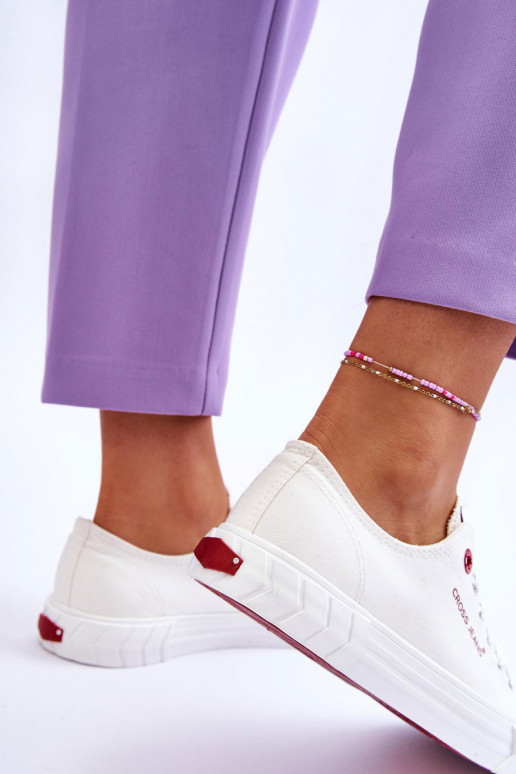 Klasiska modeļa Sieviešu apavi Cross Jeans LL2R4052 baltas krāsas