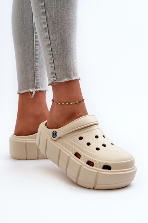 Vieglas čības uz pirksta sieviešu čības ar platformu smilšu krāsas Itubia