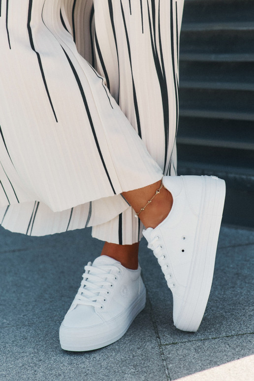 Eko Āda sieviešu puszābaki ar platformu Big Star RR274298 baltas krāsas