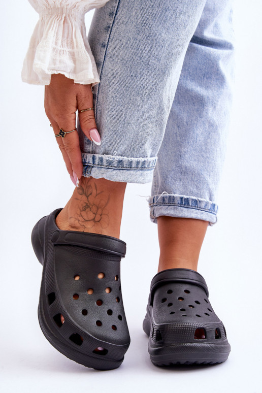 Vieglas čības Uz masīvas zoles melnas krāsas Katniss