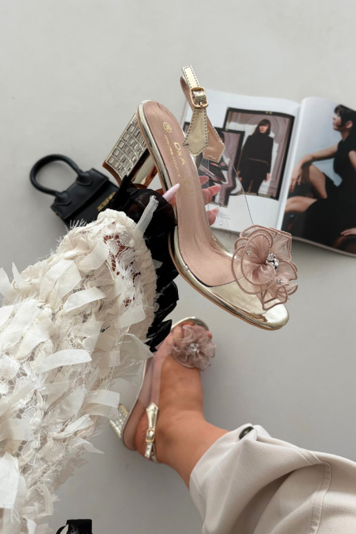 sandales ar papēdi ar ornamentiem D&A MR52-238 Zelta krāsas