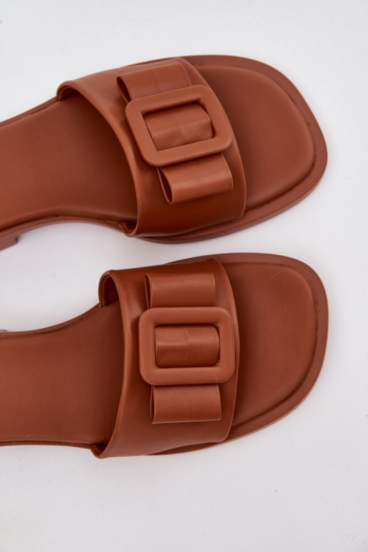 sieviešu čības ar platiem papēžiem ar sprādzēm brūnas krāsas Melivra